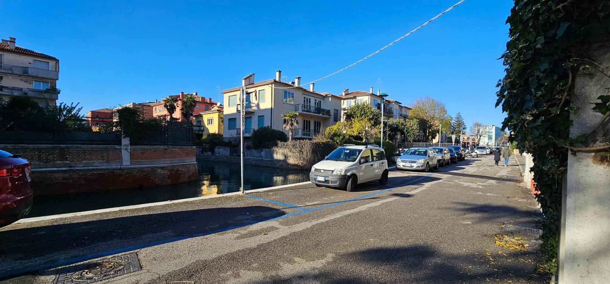Rose House With Private Garden Apartment Lido di Venezia Exterior photo